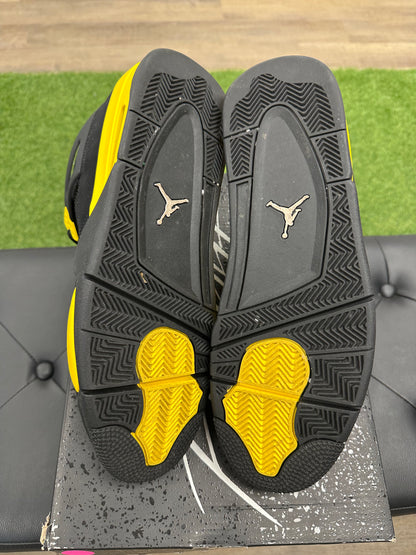 Jordan 4 Retro Thunder (2023) - Size 14 (U)