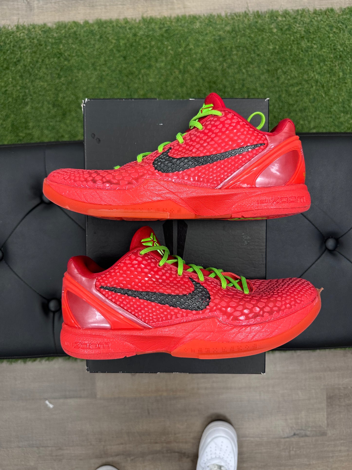 Nike Kobe 6 Protro Reverse Grinch - Size 10.5 (U)