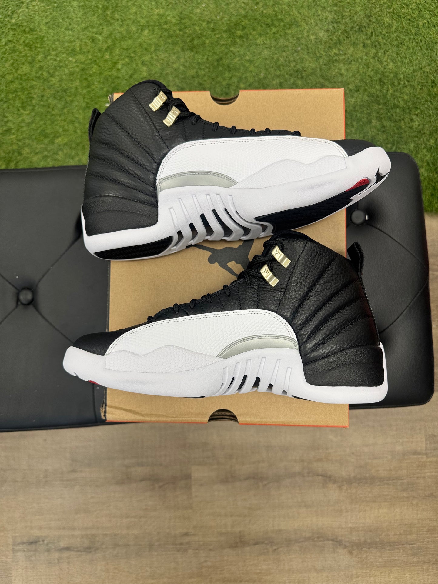Jordan 12 Retro Playoffs (2022) - Size 8.5