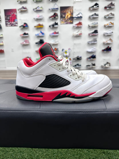 Jordan 5 Retro Low Fire Red - Size 13 (U)