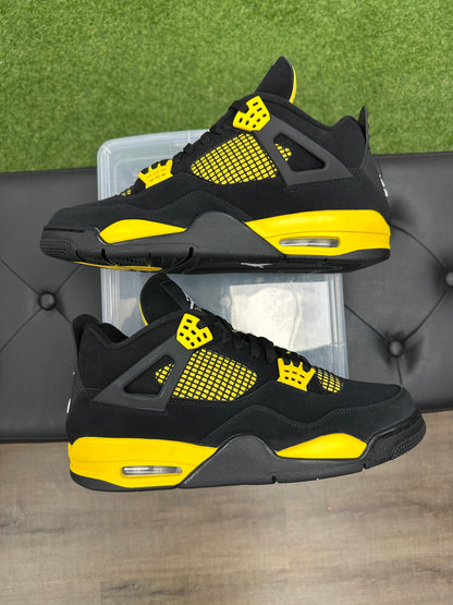 Jordan 4 Retro Thunder (2023) - Mens