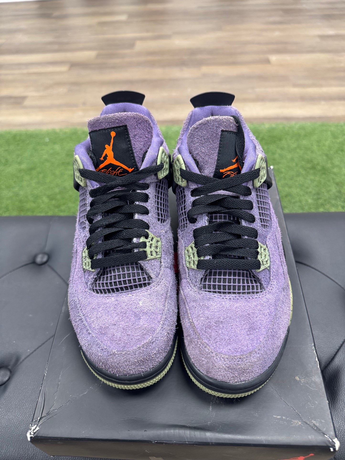Jordan 4 Retro Canyon Purple - Size 6.5 (8W) (U)