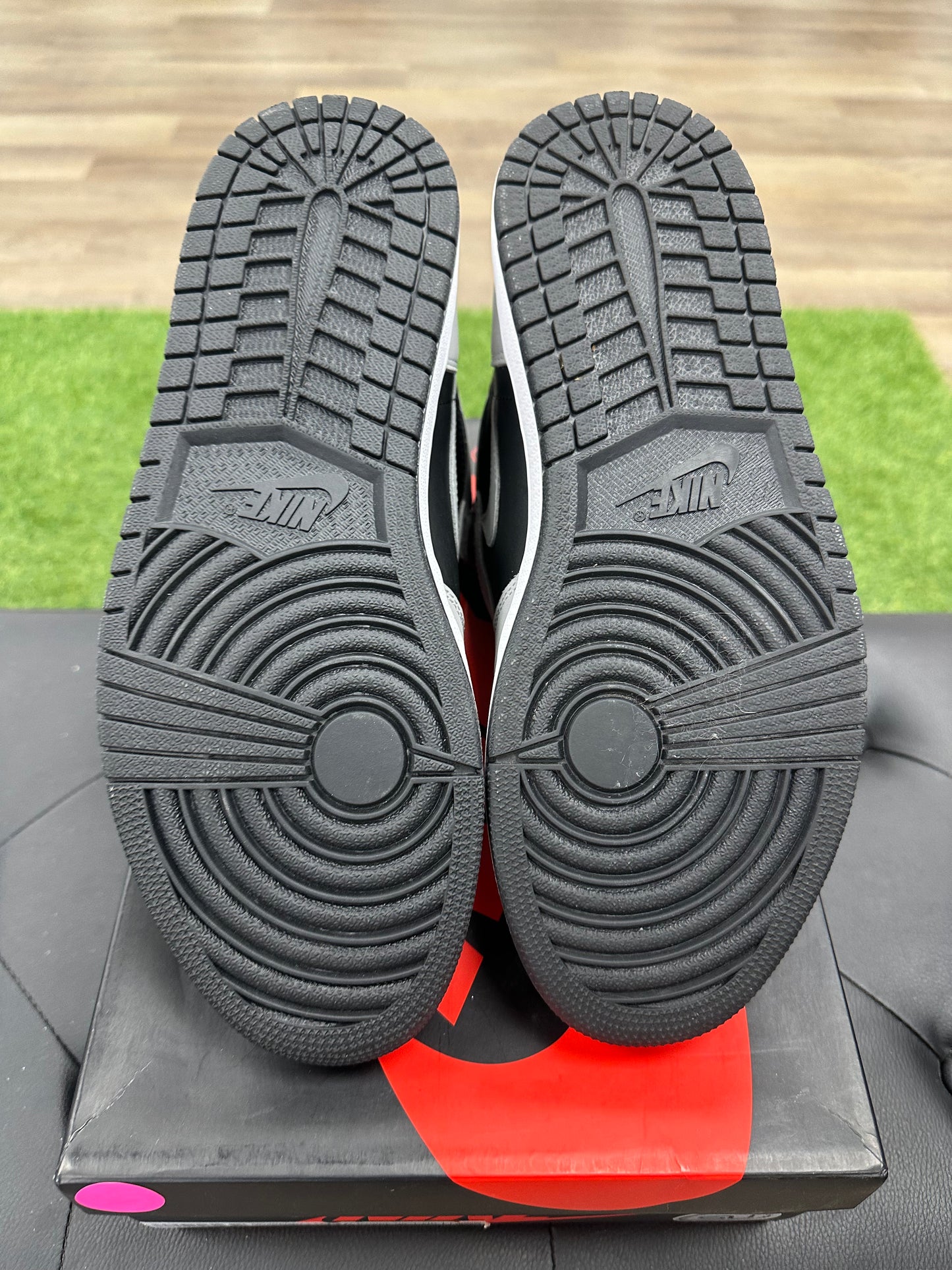 Jordan 1 Retro High Shadow 2.0 - Size 10.5 (U)