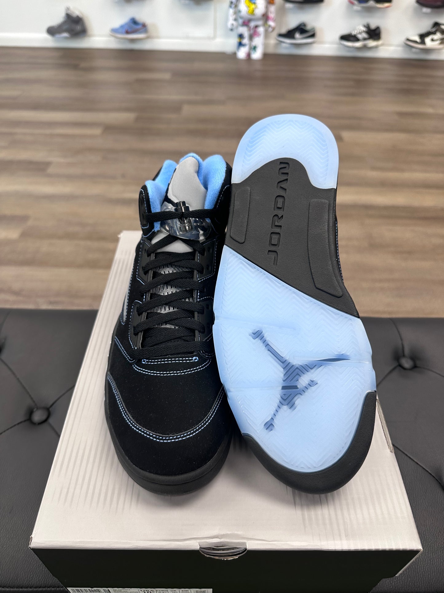 Jordan 5 Retro Black University Blue (2026) - Size 10.5