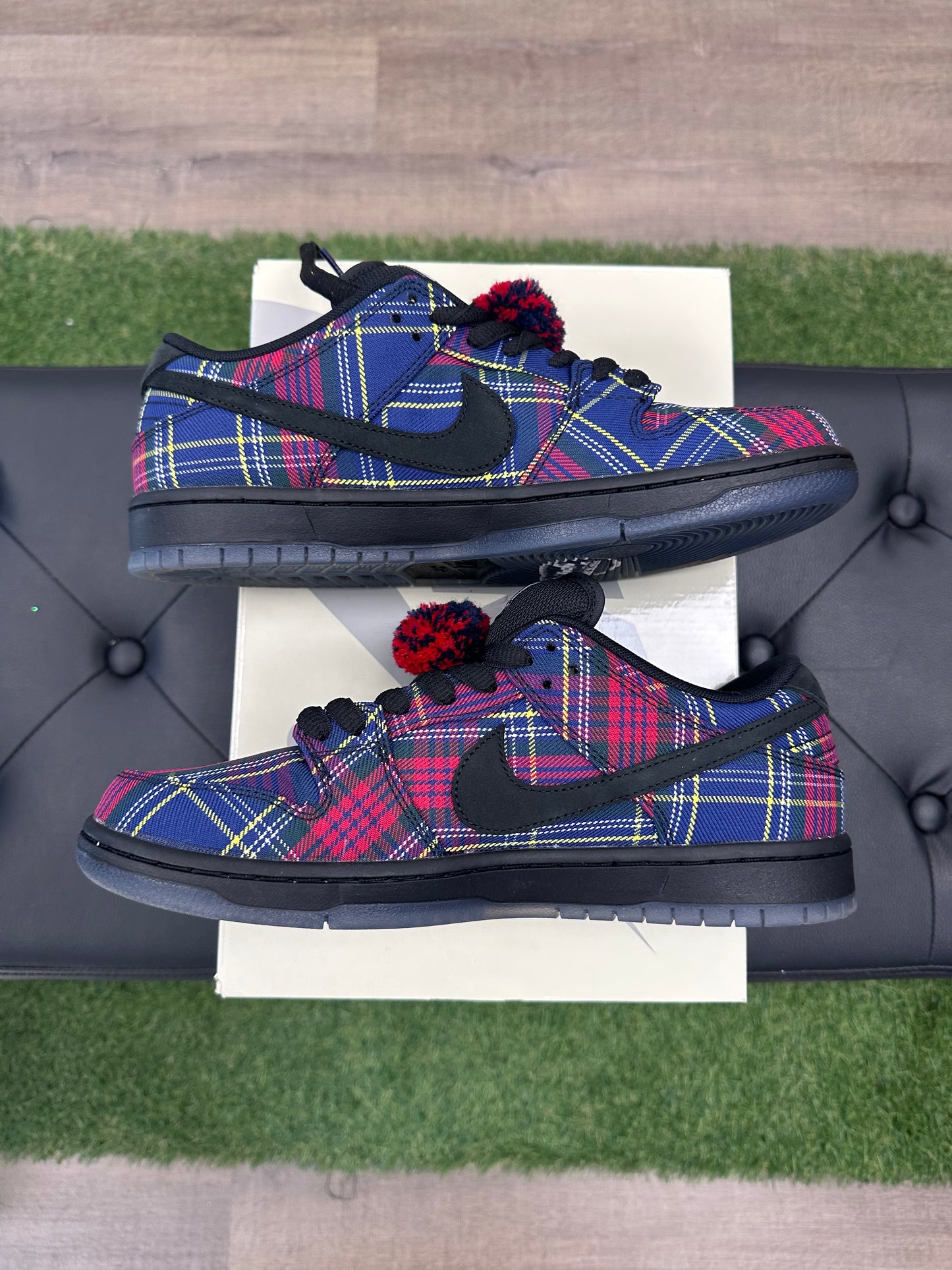 Nike SB Dunk Low Nardwuar - Size 9.5 (U)