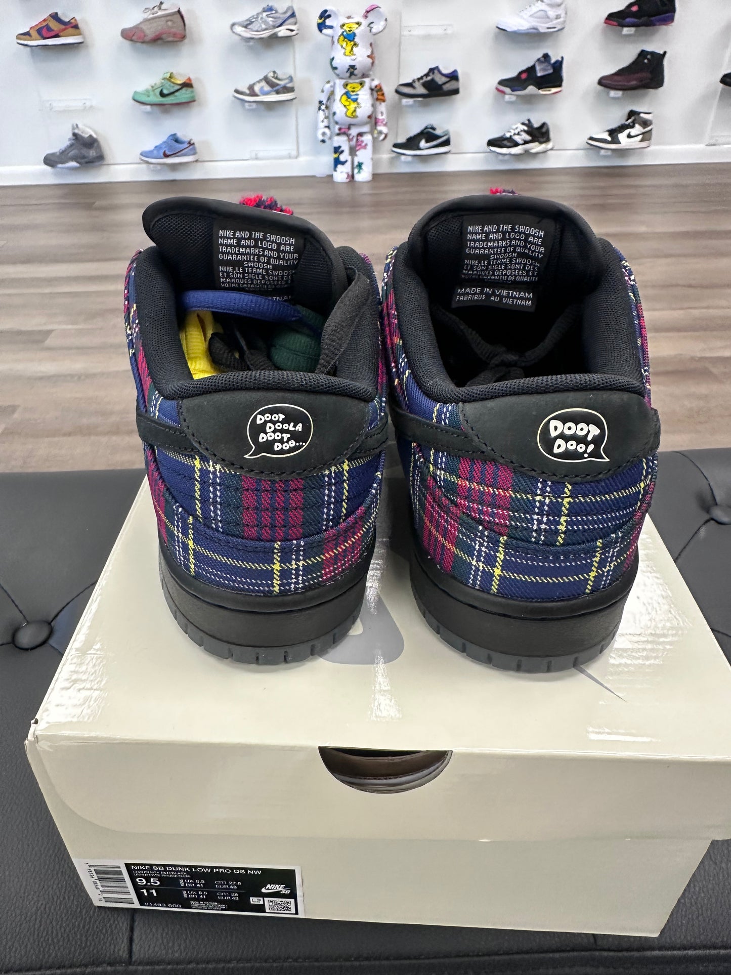 Nike SB Dunk Low Nardwuar - Size 9.5 (U)