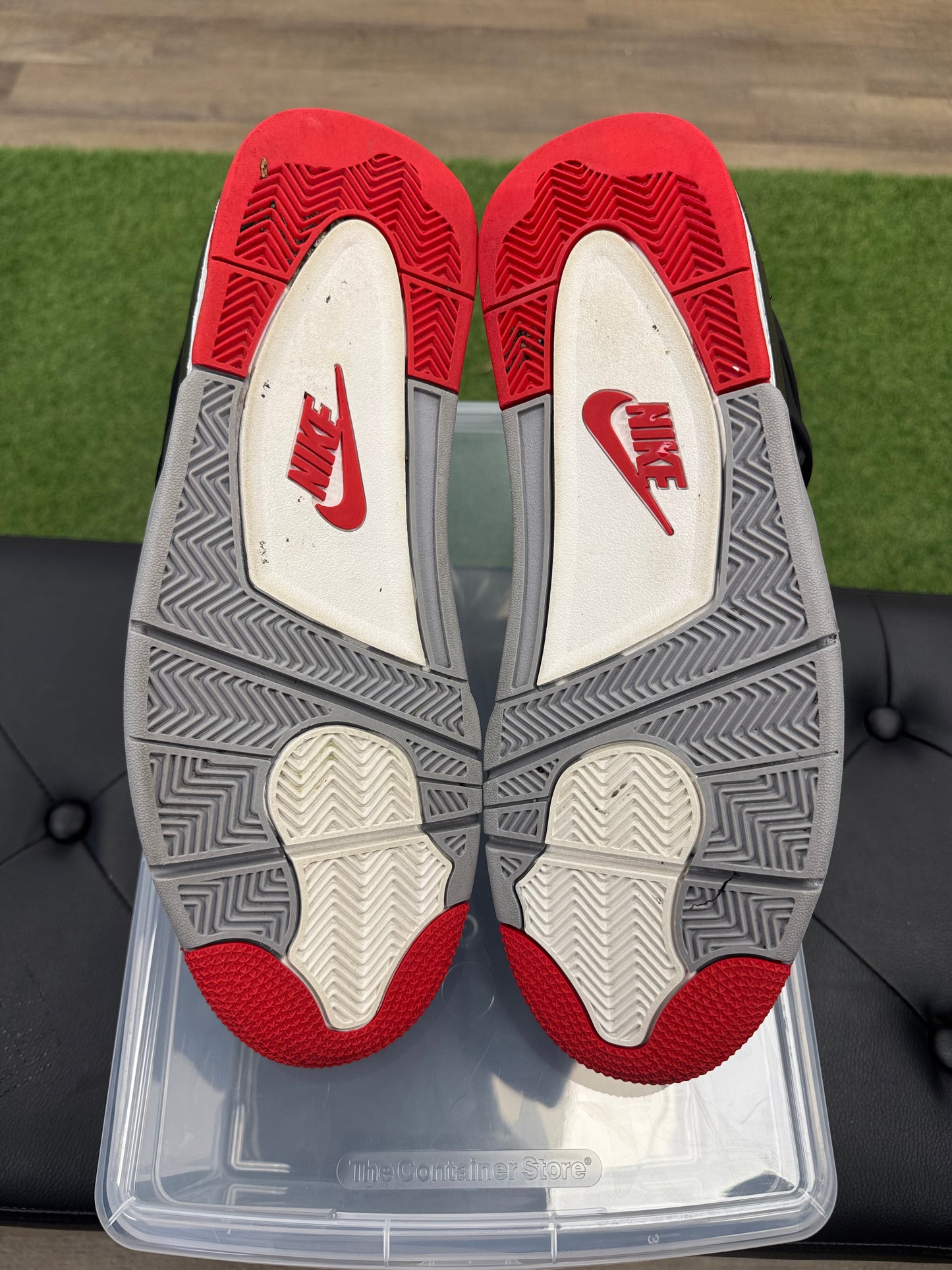 Jordan 4 Retro Bred (2019) - Size 13 (U)