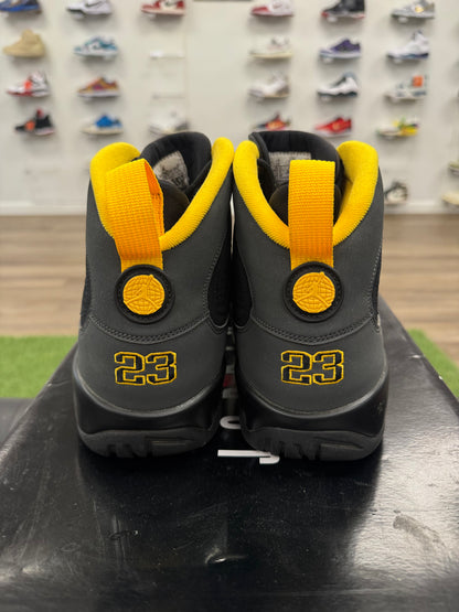 Jordan 9 Retro Dark Charcoal University Gold - Size 13 (U)