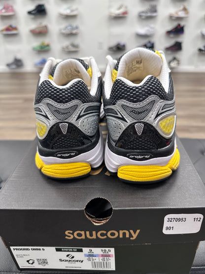 Saucony ProGrid Omni 9 ViZi Gold Metallic Silver - Size 9 (U)