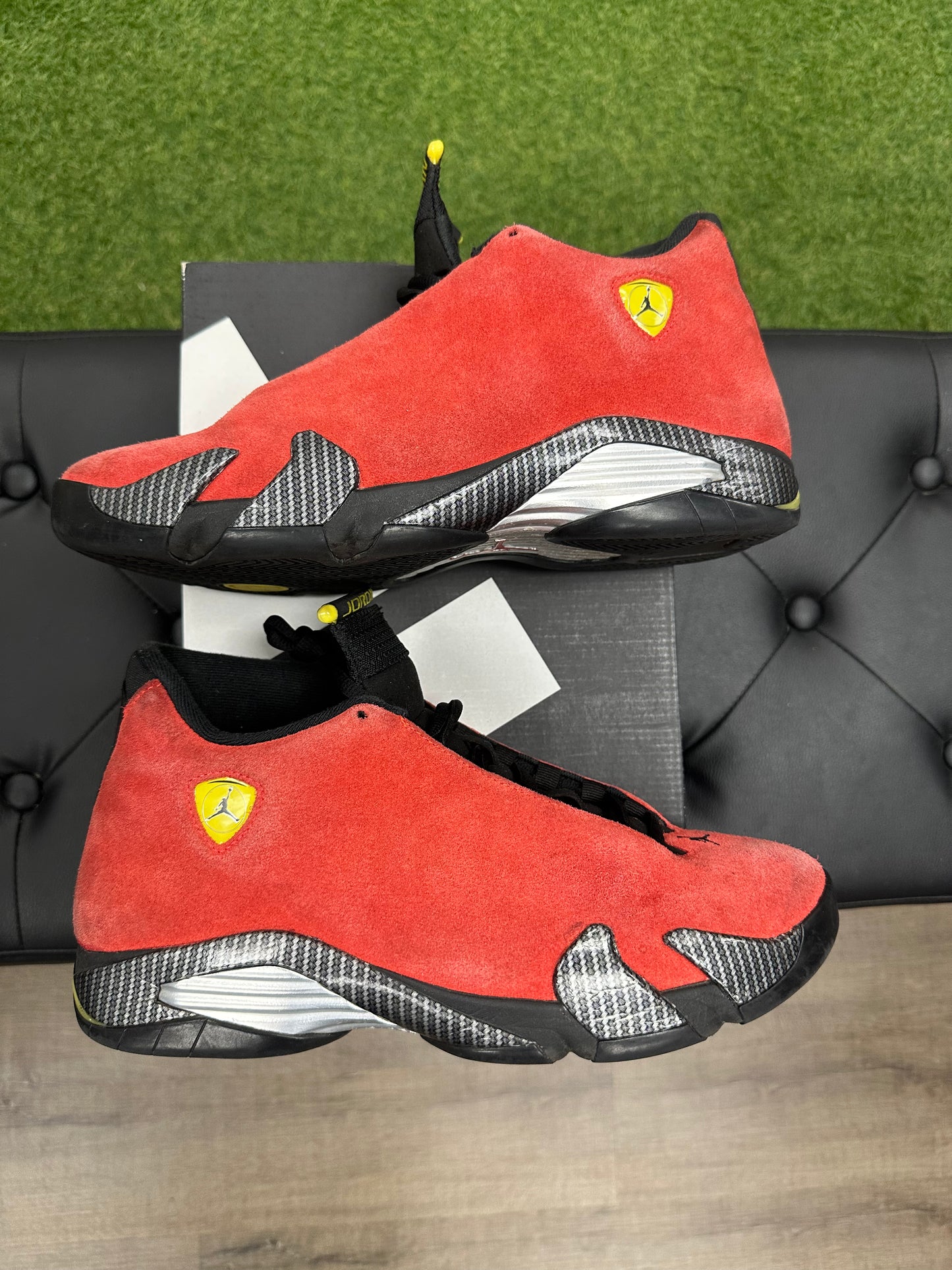 Jordan 14 Retro Ferrari (2025) - Size 10.5 (U)