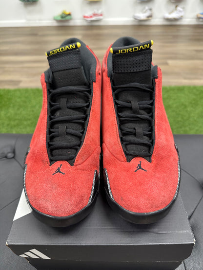 Jordan 14 Retro Ferrari (2025) - Size 10.5 (U)