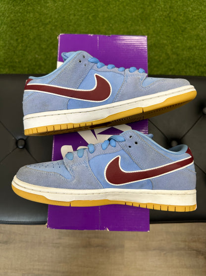 Nike SB Dunk Low Philadelphia Phillies - Size 7.5 (U)