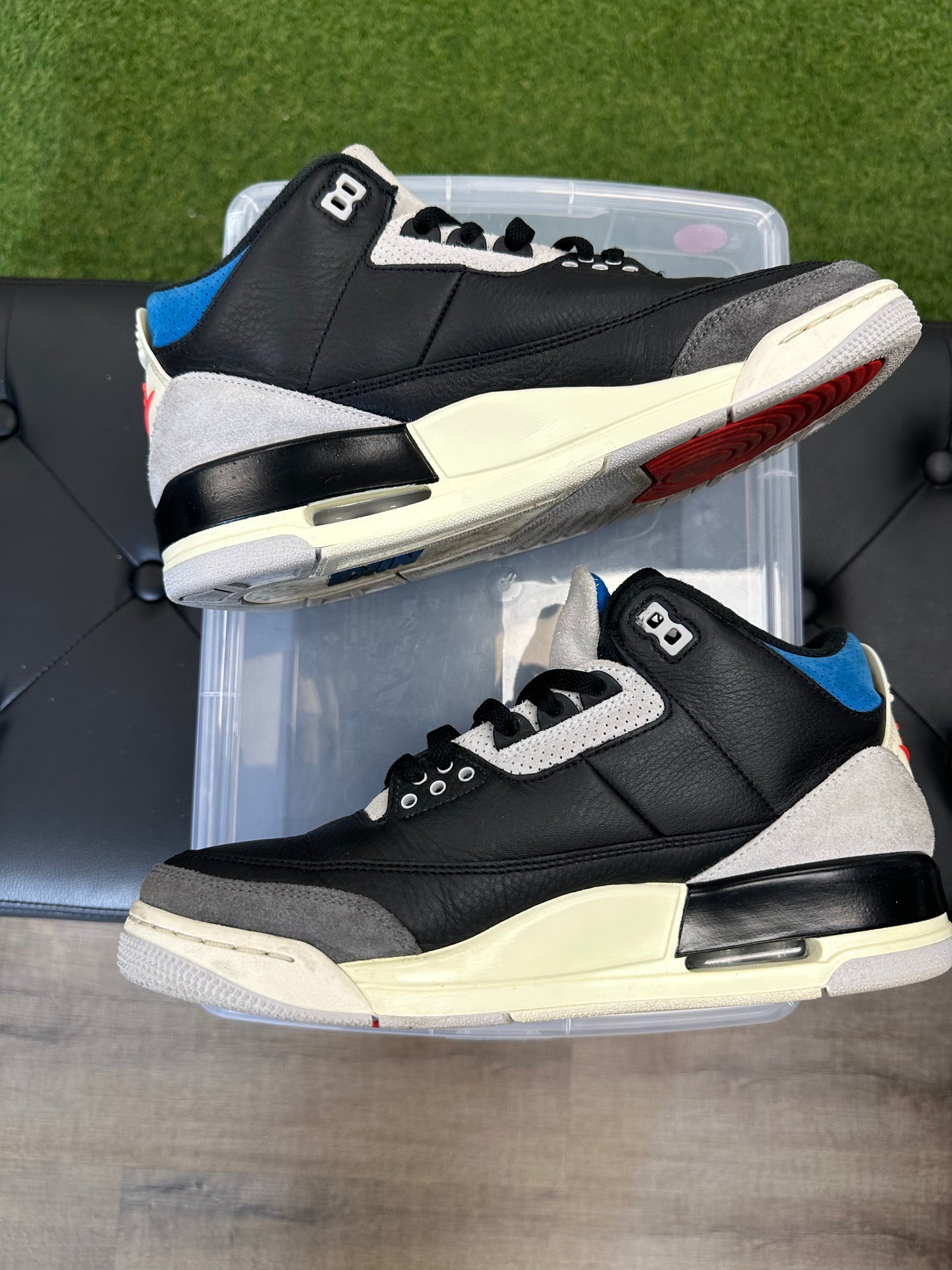 Jordan 3 Retro OG Rare Air - Size 8.5 (U)