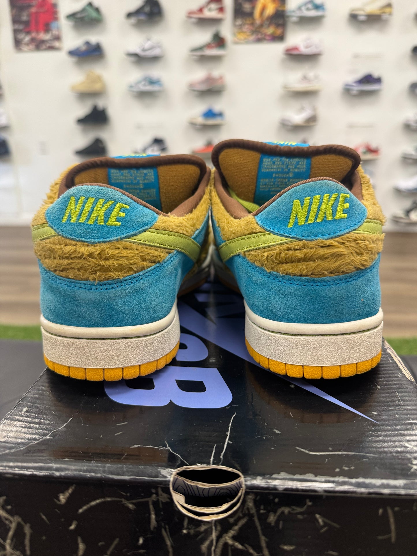 Nike SB Dunk Low Baby Bear - Size 10 (U)