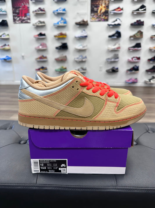 Nike SB Dunk Low Pro Som Tum - Size 12
