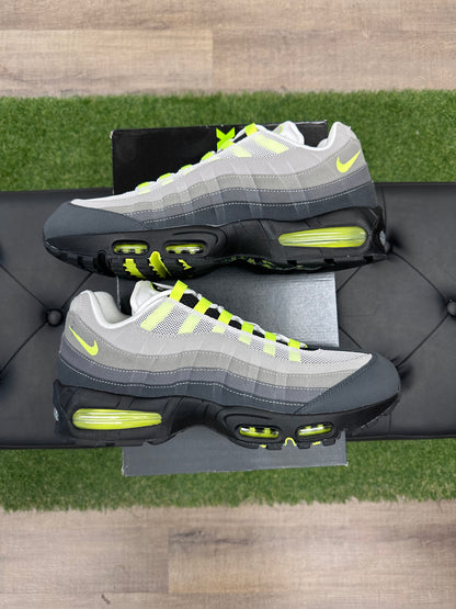 Nike Air Max 95 OG Big Bubble Neon (2025/2026) - Size 14