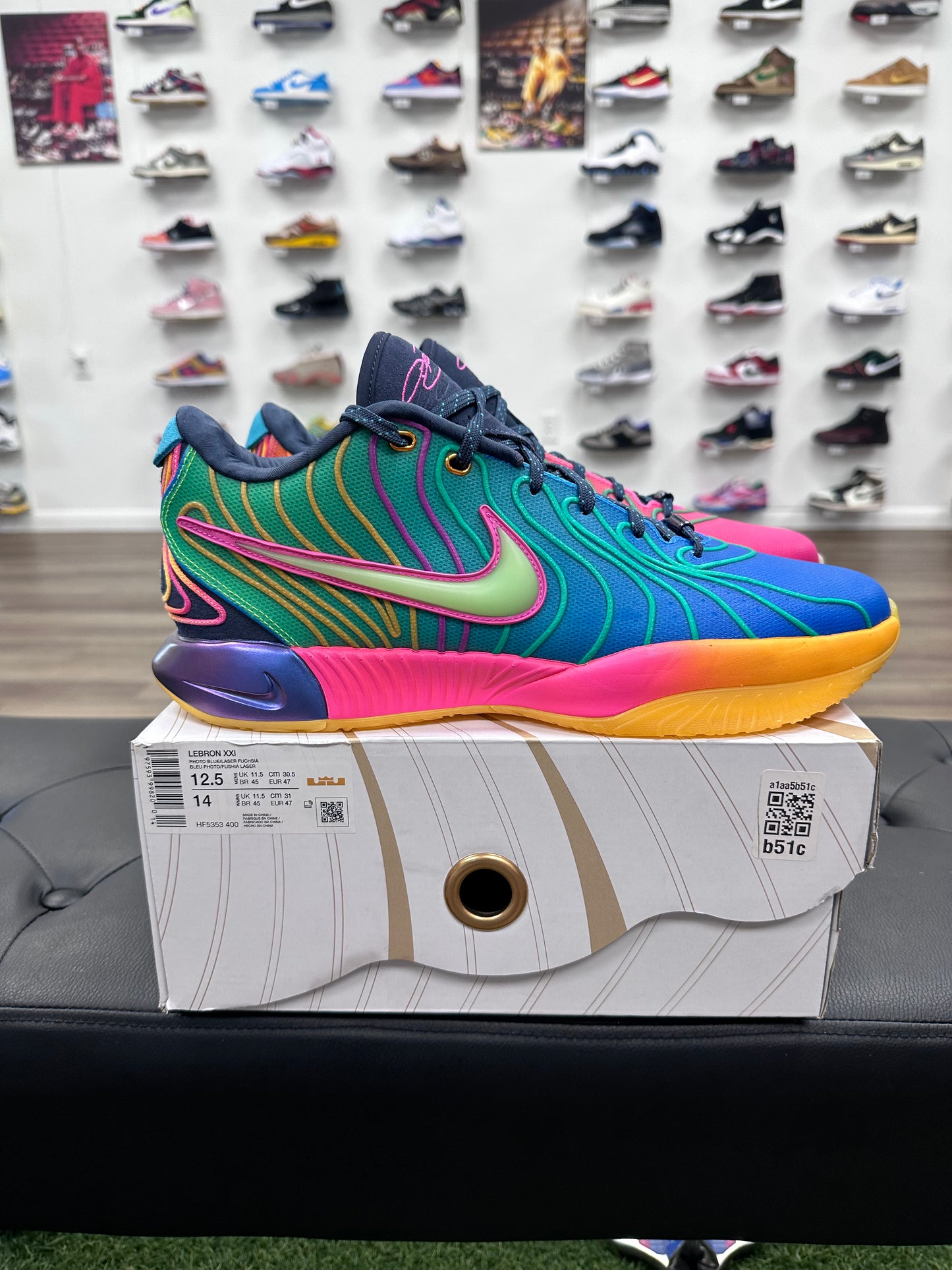 Nike LeBron 21 Optimism - Size 12.5 (U)