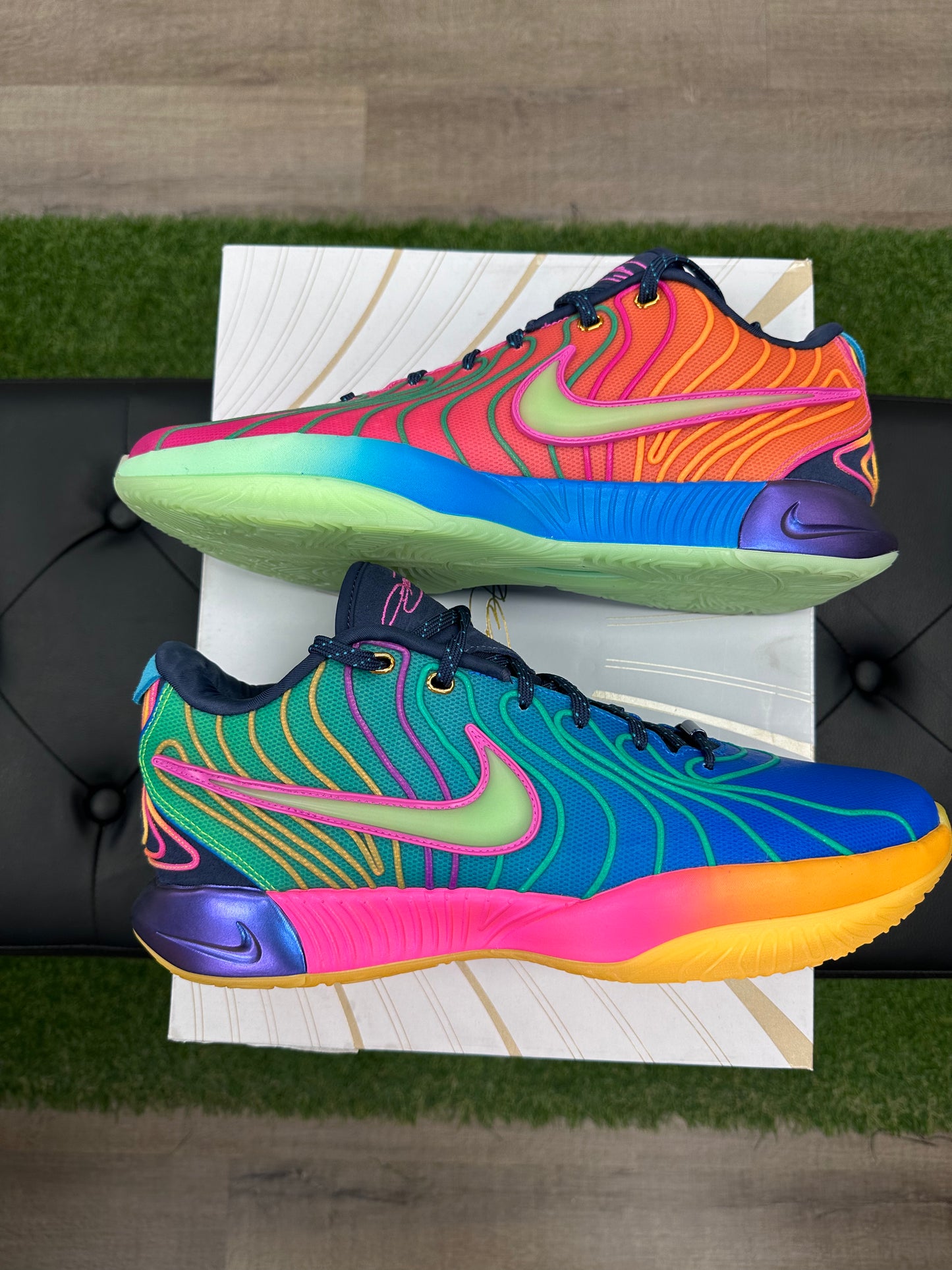 Nike LeBron 21 Optimism - Size 12.5 (U)