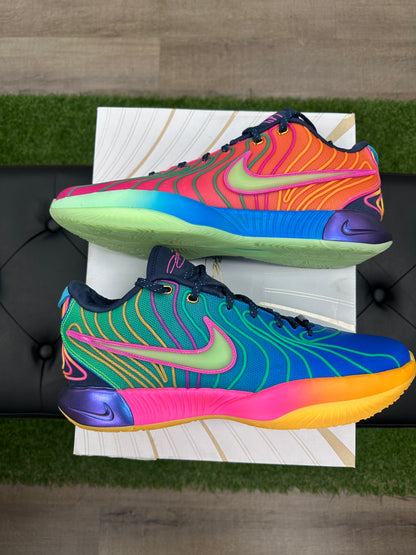 Nike LeBron 21 Optimism - Size 12.5 (U)