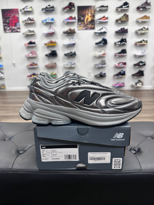 New Balance 5030 Metallic Silver Grey - Size 12