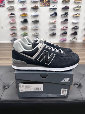 New Balance 574 Black White - Size 10