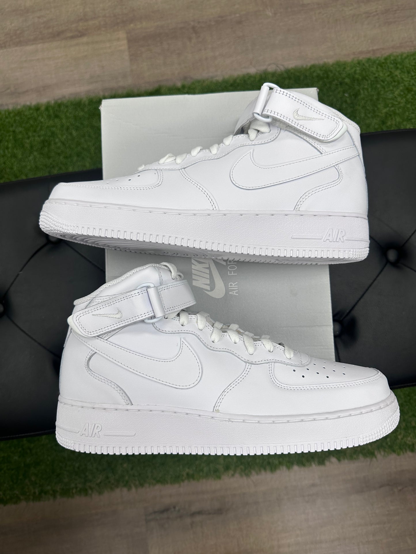 Nike Air Force 1 Mid '07 White - Size 12