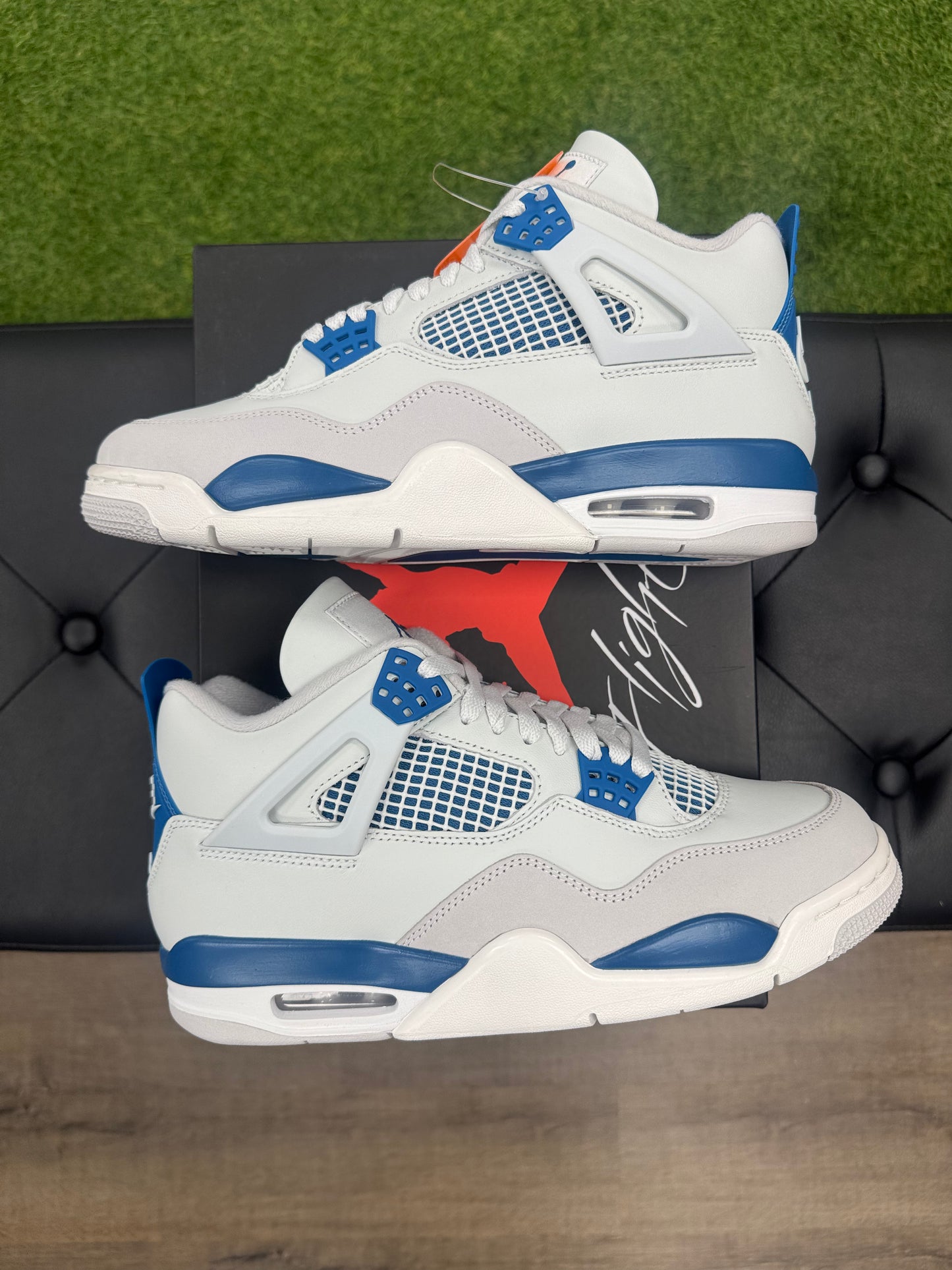 Jordan 4 Retro Military Blue (2024)- Size 8.5