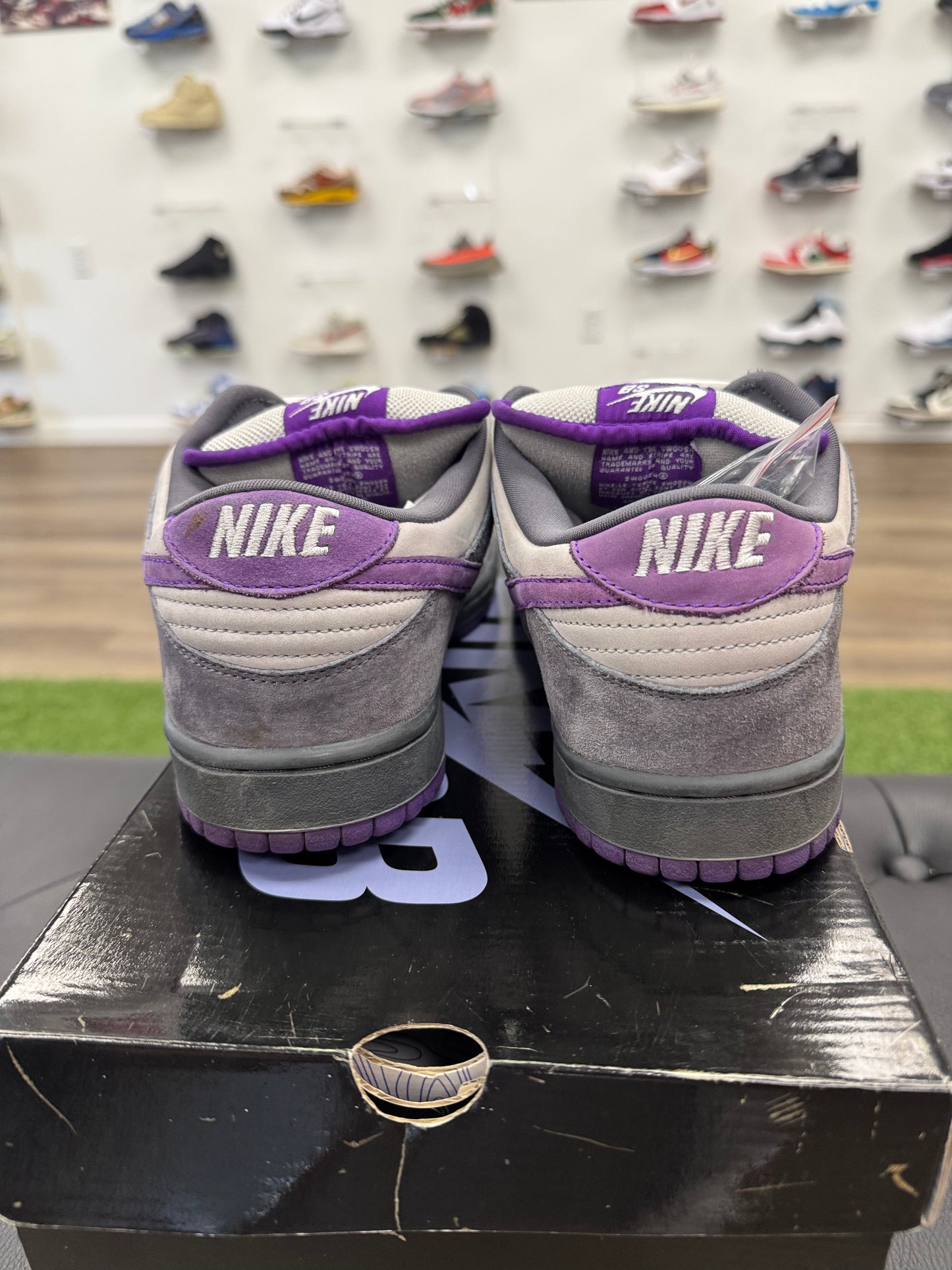 Nike SB Dunk Low Purple Pigeon - Size 11 (U)