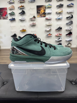 Nike Kobe 4 Protro Girl Dad - Size 8.5
