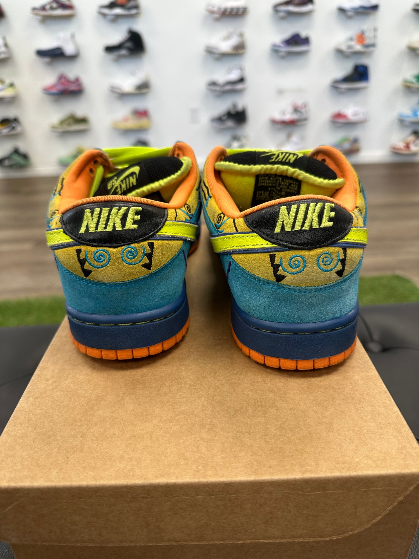 Nike SB Dunk Low Skate or Die - Size 10 (U)