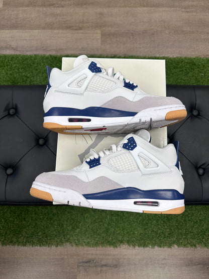 Jordan 4 Retro SB Navy - Size 9.5 (U)