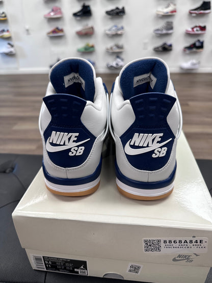Jordan 4 Retro SB Navy - Size 9.5 (U)