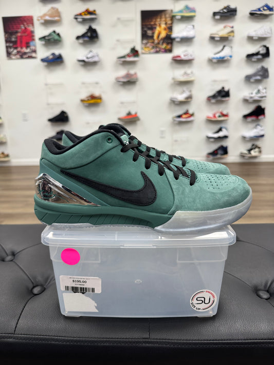 Nike Kobe 4 Protro Girl Dad - Size 11