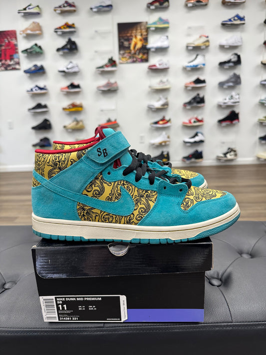 Nike SB Dunk Mid Premium Peacock - Size 11 (U)