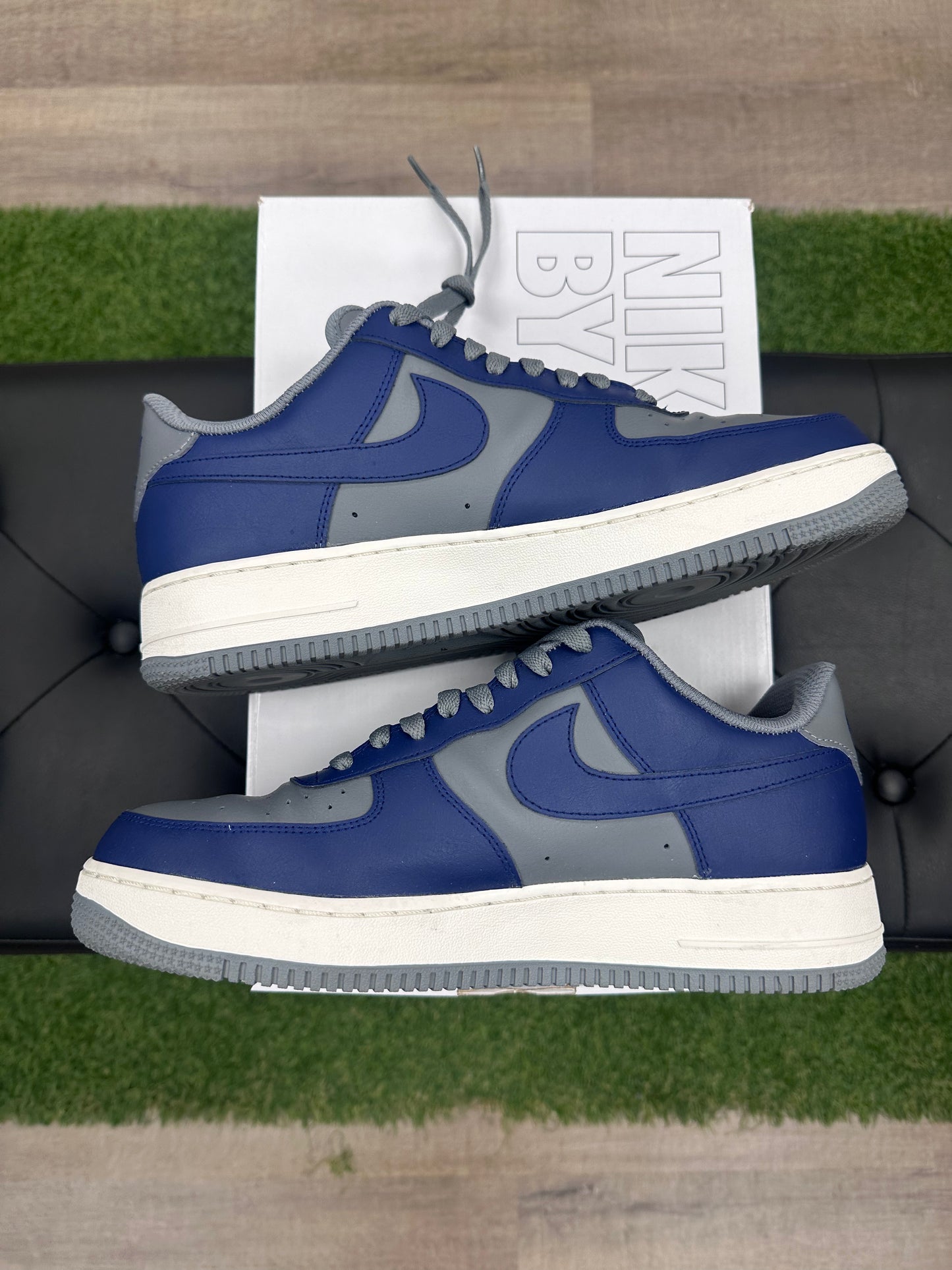 Nike Air Force 1 Navy Blue - Size 10.5 (U)