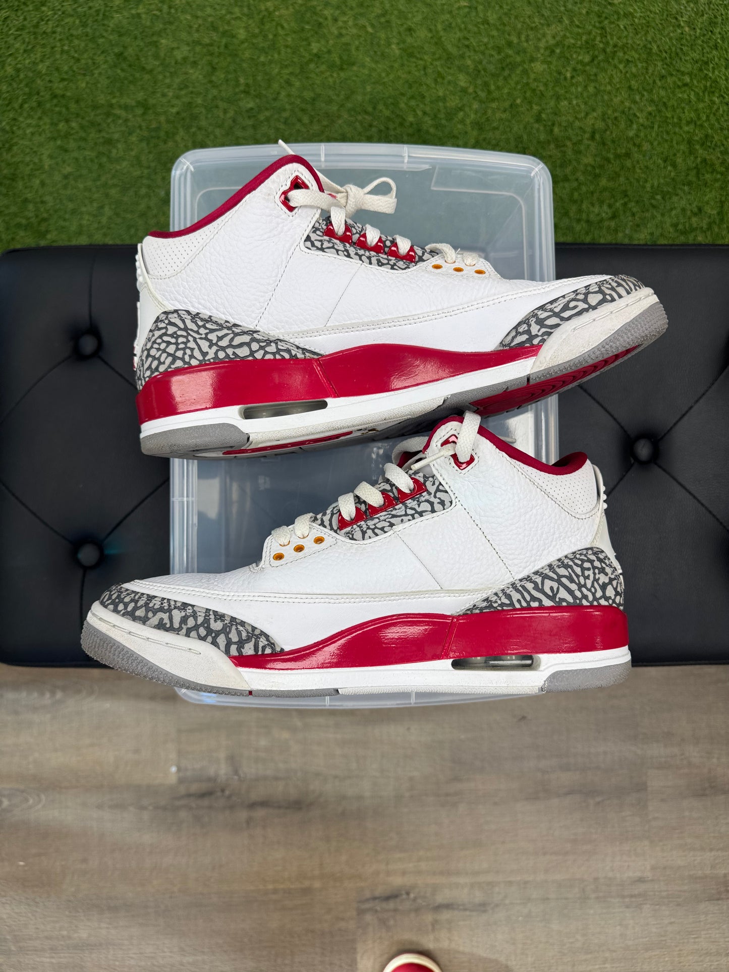 Jordan 3 Retro Cardinal Red - Size 10.5 (U)