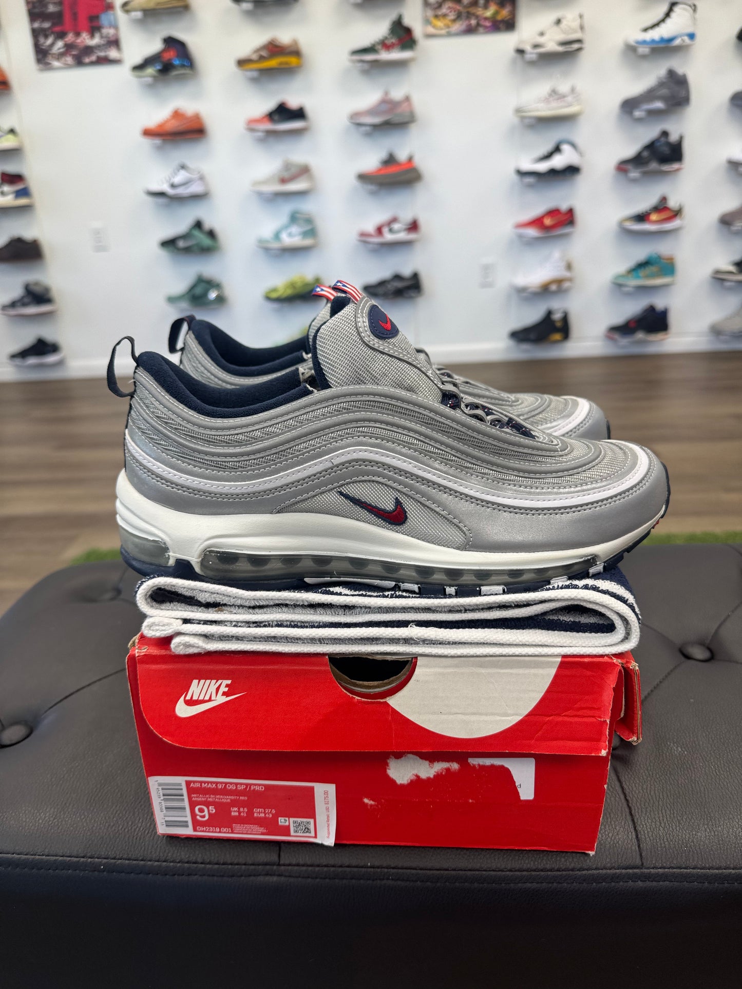Nike Air Max 97 Puerto Rico - Size 9.5