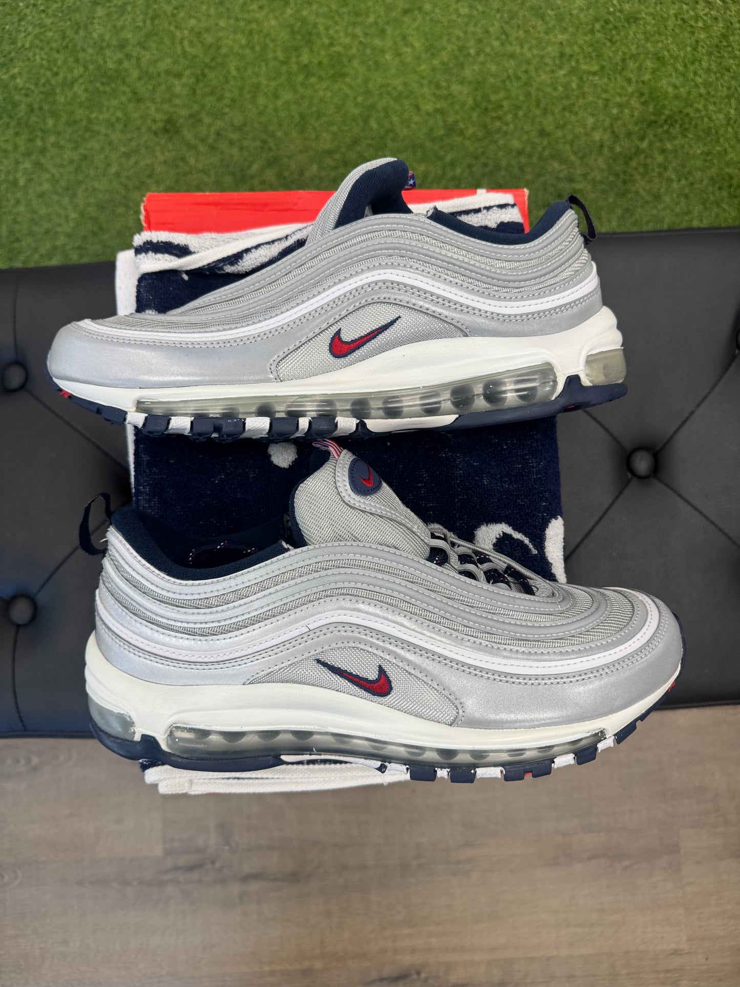 Nike Air Max 97 Puerto Rico - Size 9.5