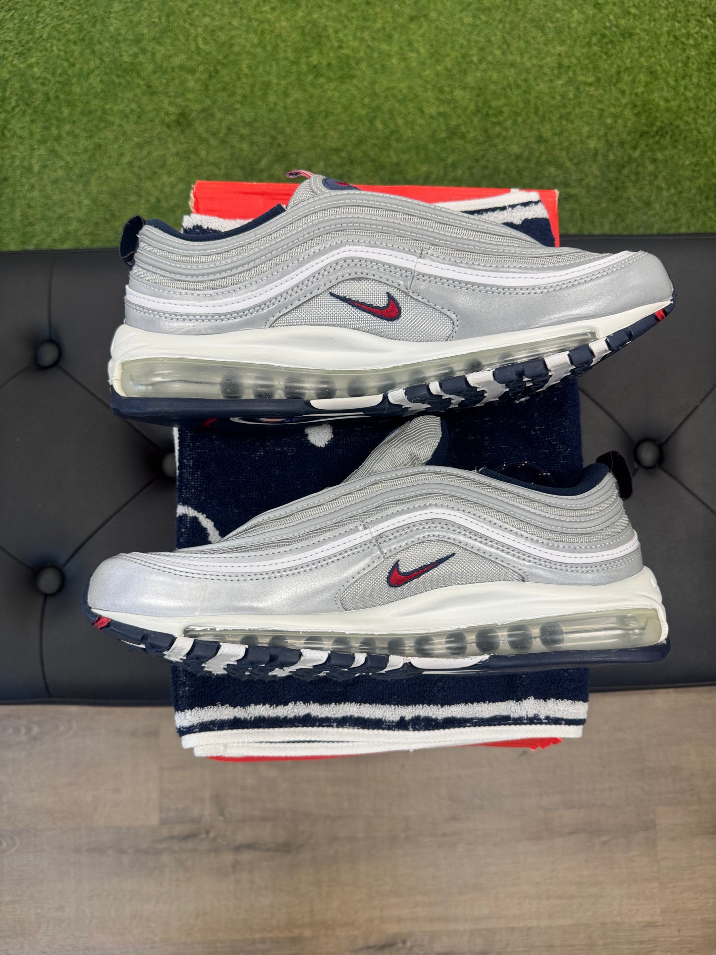 Nike Air Max 97 Puerto Rico - Size 9.5