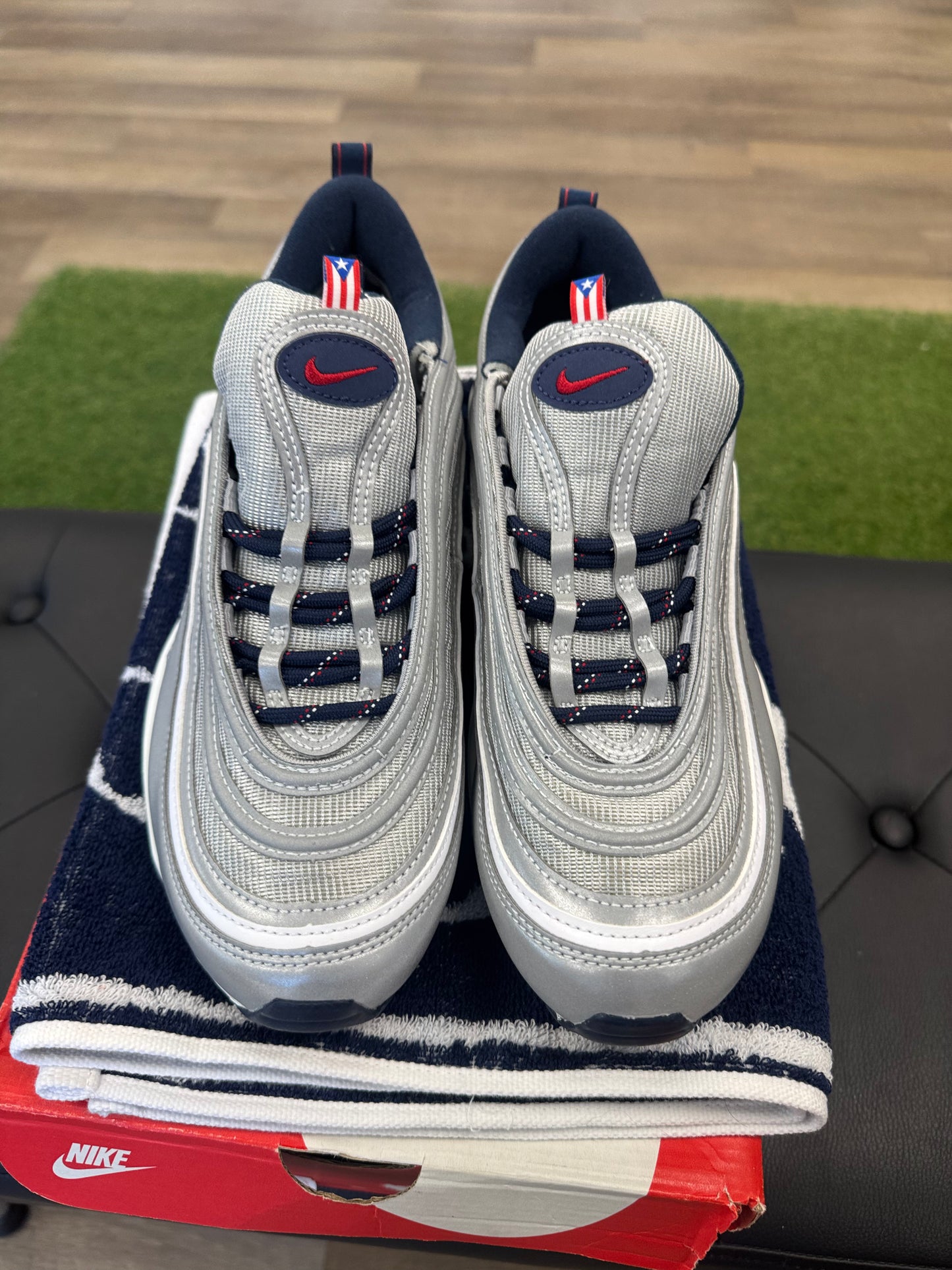 Nike Air Max 97 Puerto Rico - Size 9.5