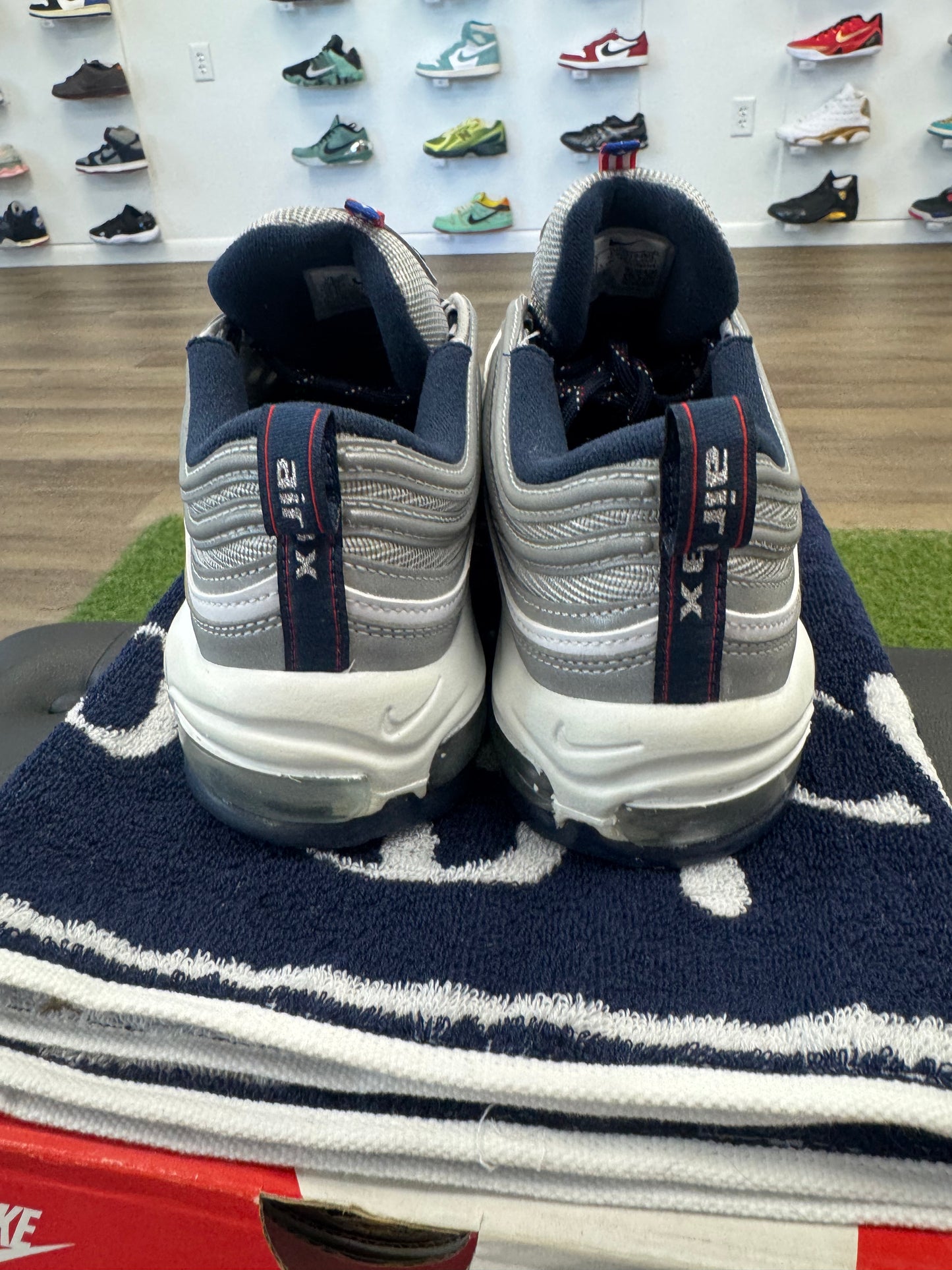 Nike Air Max 97 Puerto Rico - Size 9.5