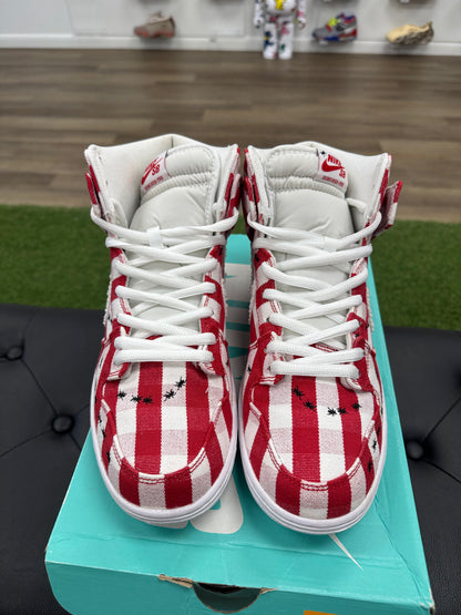 Nike SB Dunk High Picnic - Size 11.5 (U)