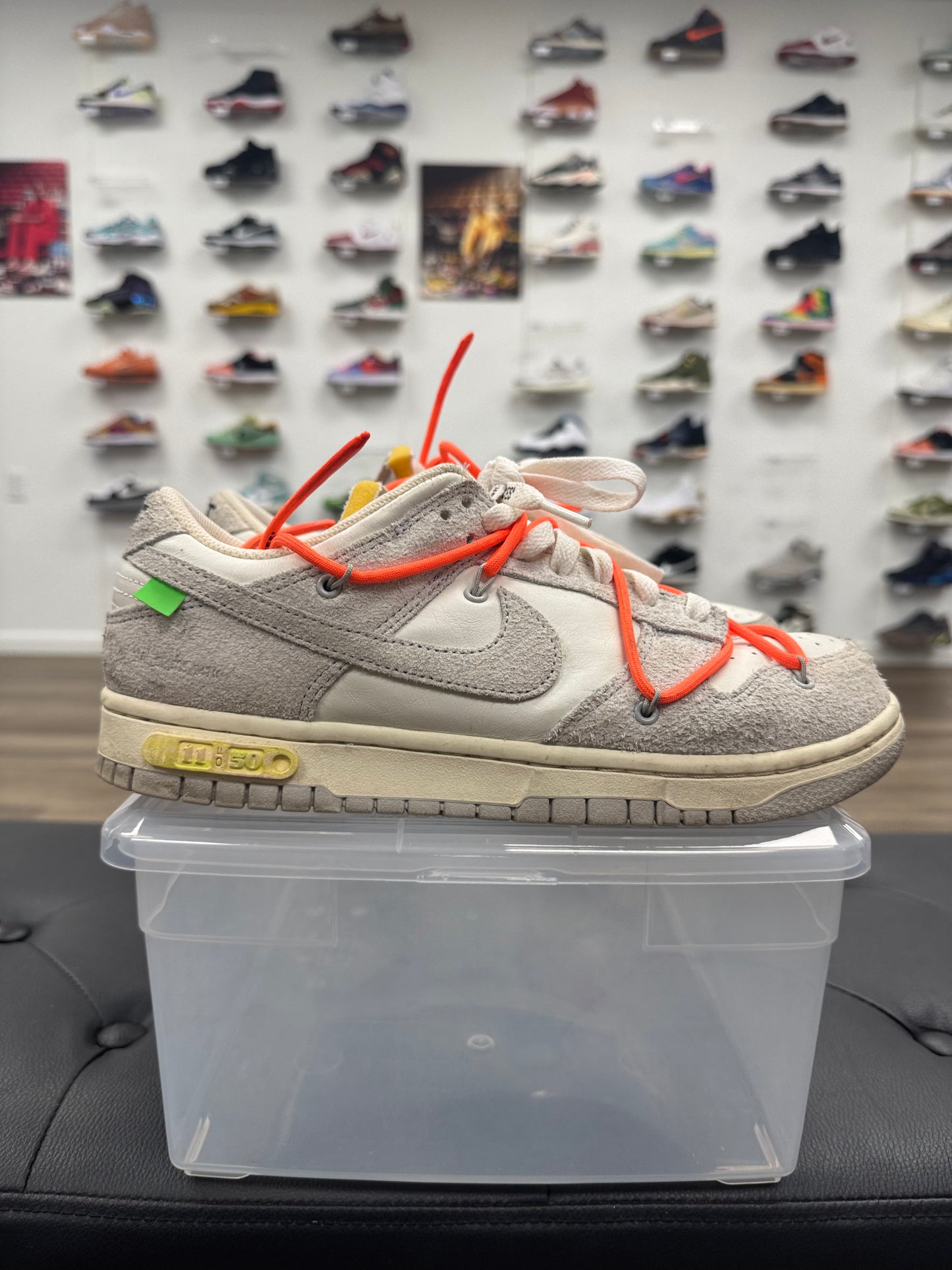 Nike Dunk Low Off-White Lot 11 - Size 9 (U)