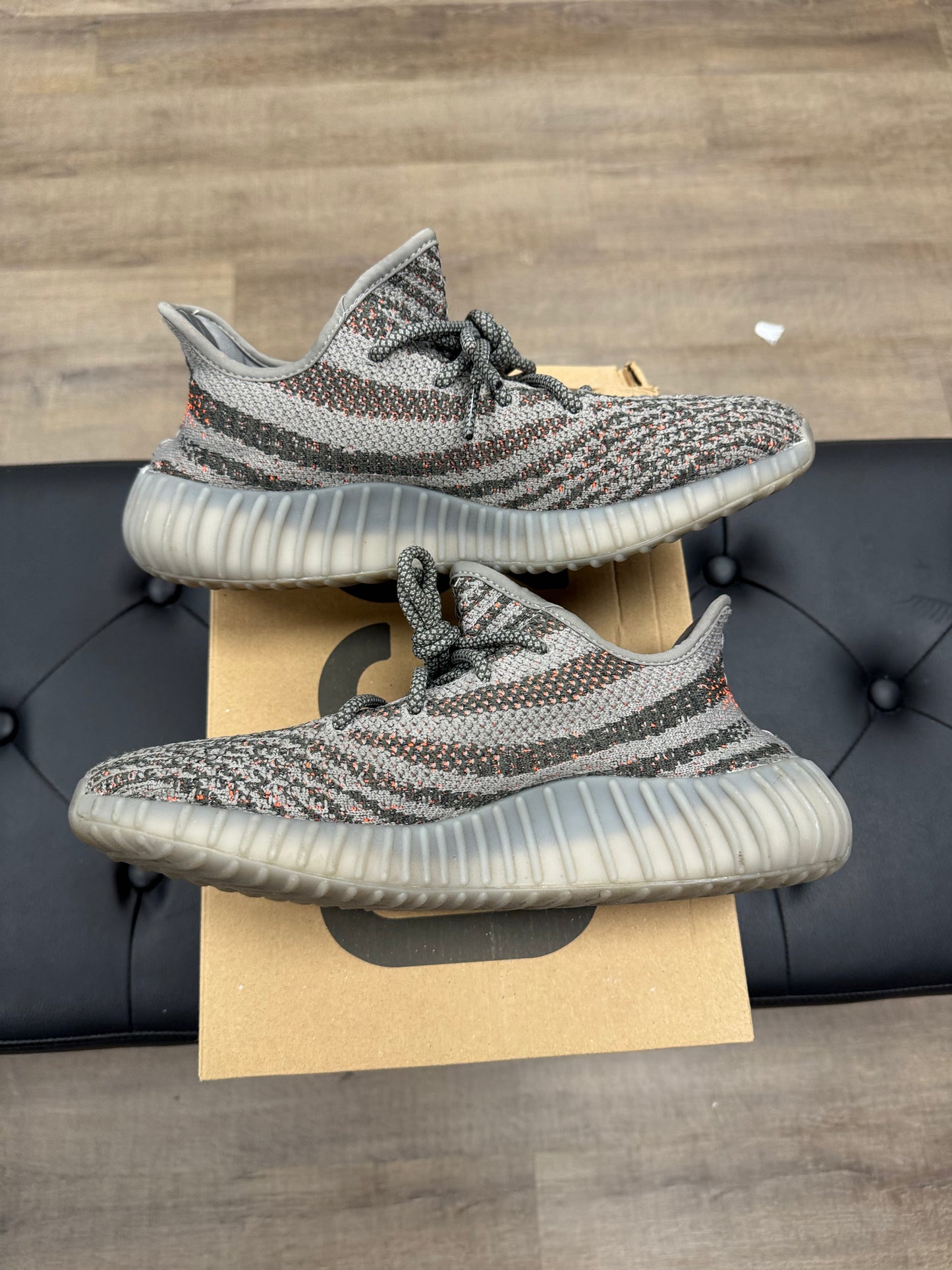 adidas Yeezy Boost 350 V2 Beluga Reflective - Size 8.5 (U)
