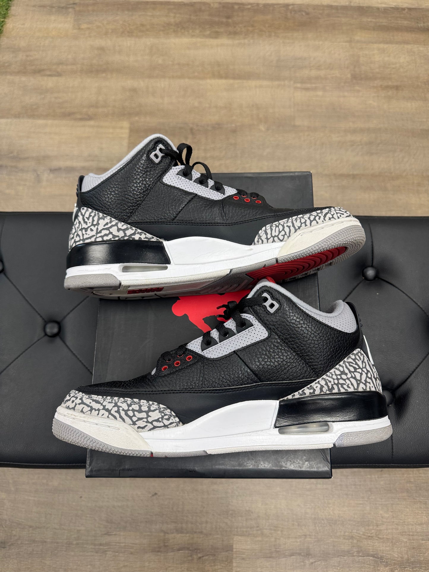 Jordan 3 Retro Black Cement (2018) - Size 11 (U)