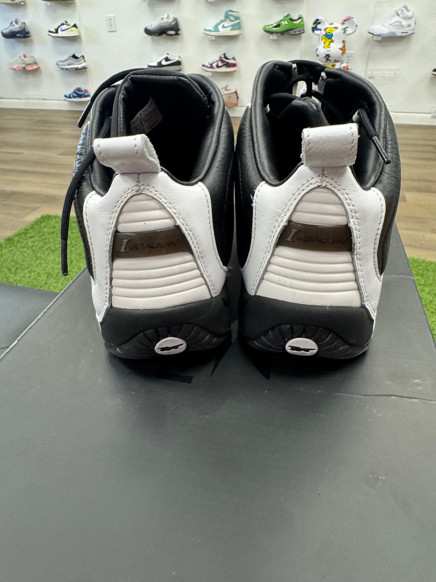 Reebok The Answer IV OG NBA Finals White Black - Size 9 (U)