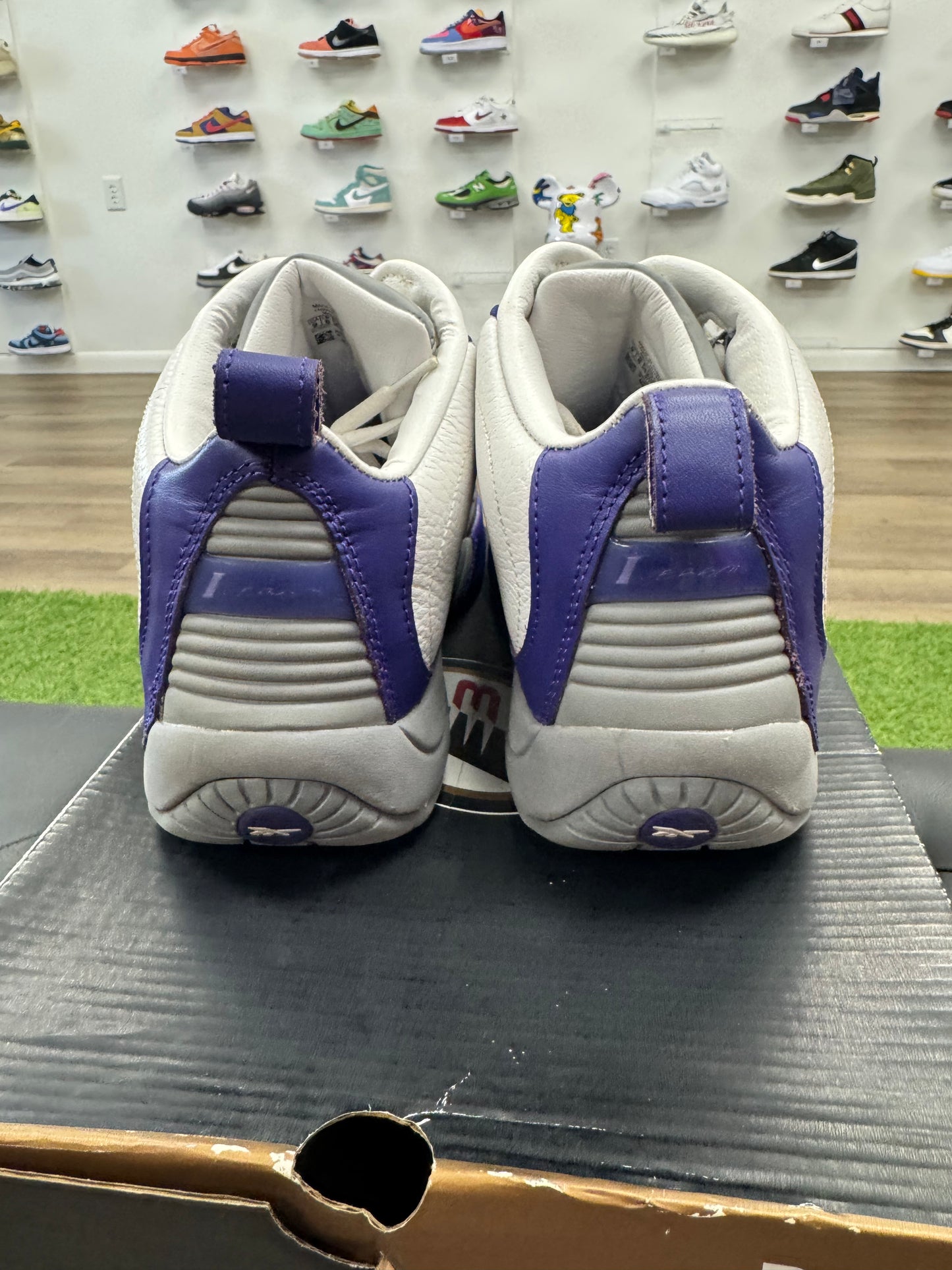 Reebok Answer IV Kobe Bryant PE - Size 9 (U)