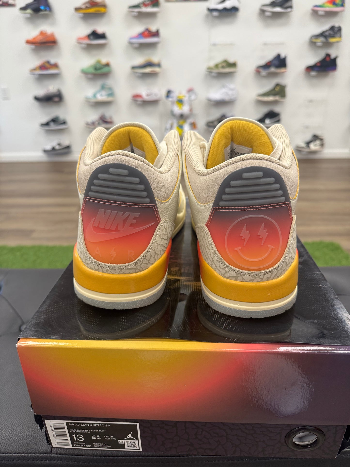 Jordan 3 Retro SP J Balvin Medellín Sunset- Size 13 (U)