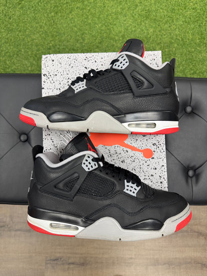 Jordan 4 Retro Bred Reimagined - Size 10.5 (U)