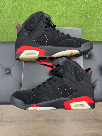 Jordan 6 Retro Black Infrared (2019) - Size 10.5 (U)